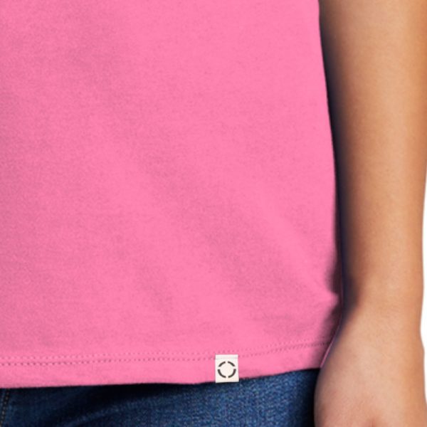 Ladies new pink short sleeve V-neck "One" woven label.